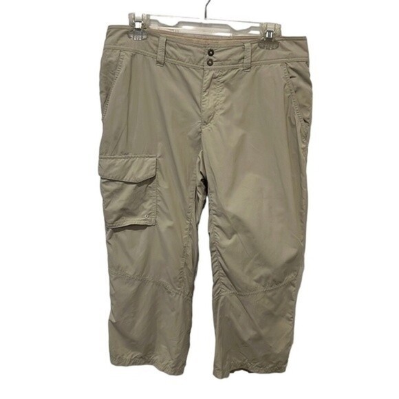 Women’s Columbia PFG tan nylon capri’s size 8 - Picture 1 of 10